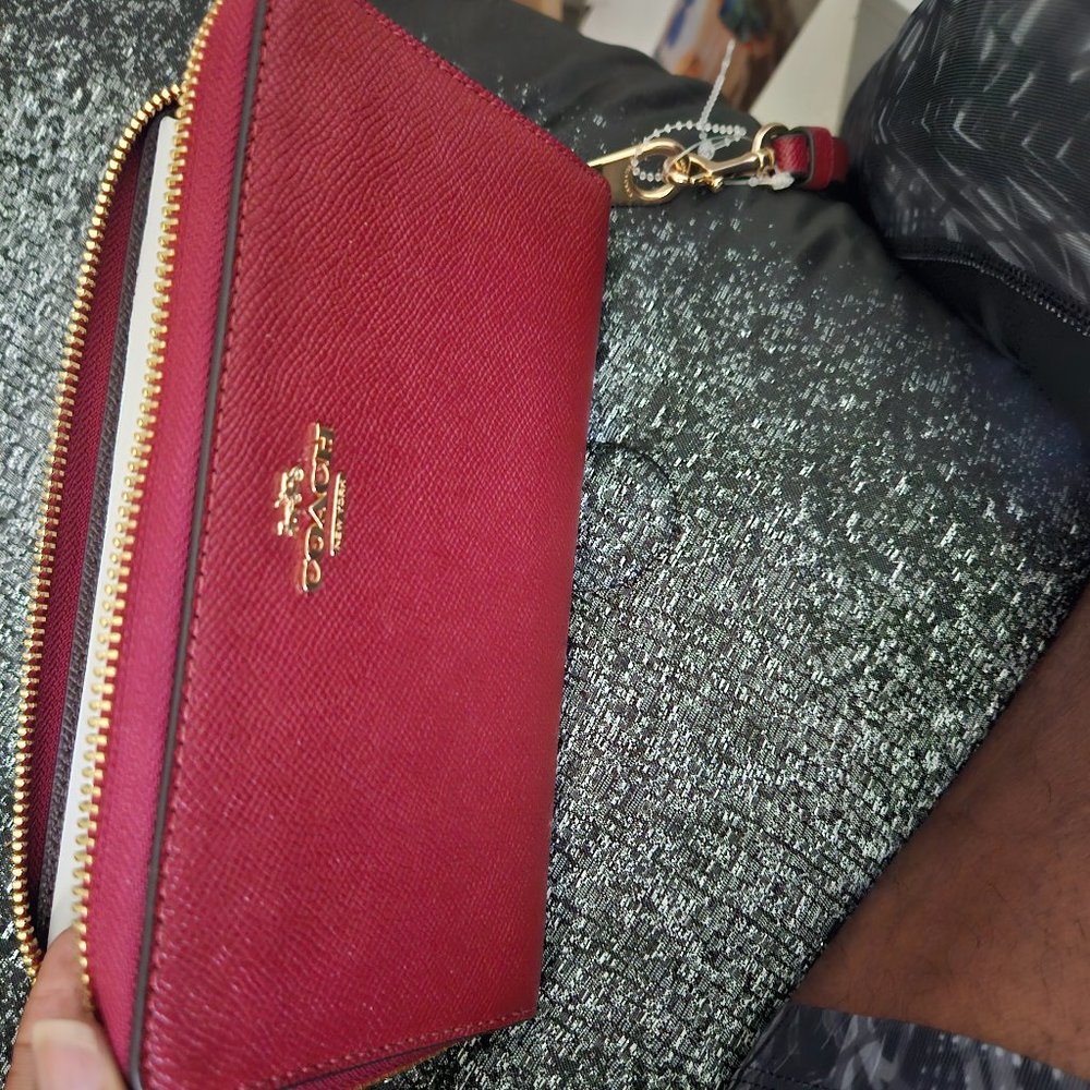 Coach Long Zip around Wallet